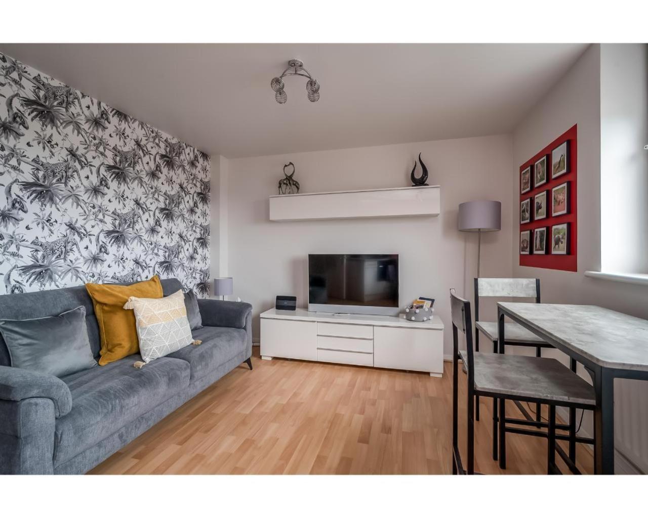 Central Belfast Apartments Jubilee Heights Eksteriør billede